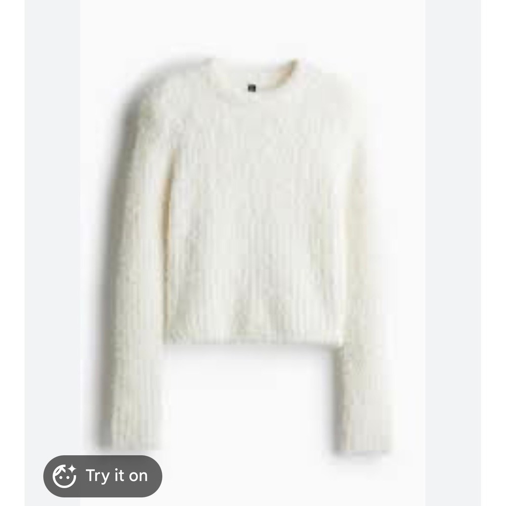 H&M Womens XL Cream Off White Eyelash Knit Fuzzy Cropped Sweater Pullover